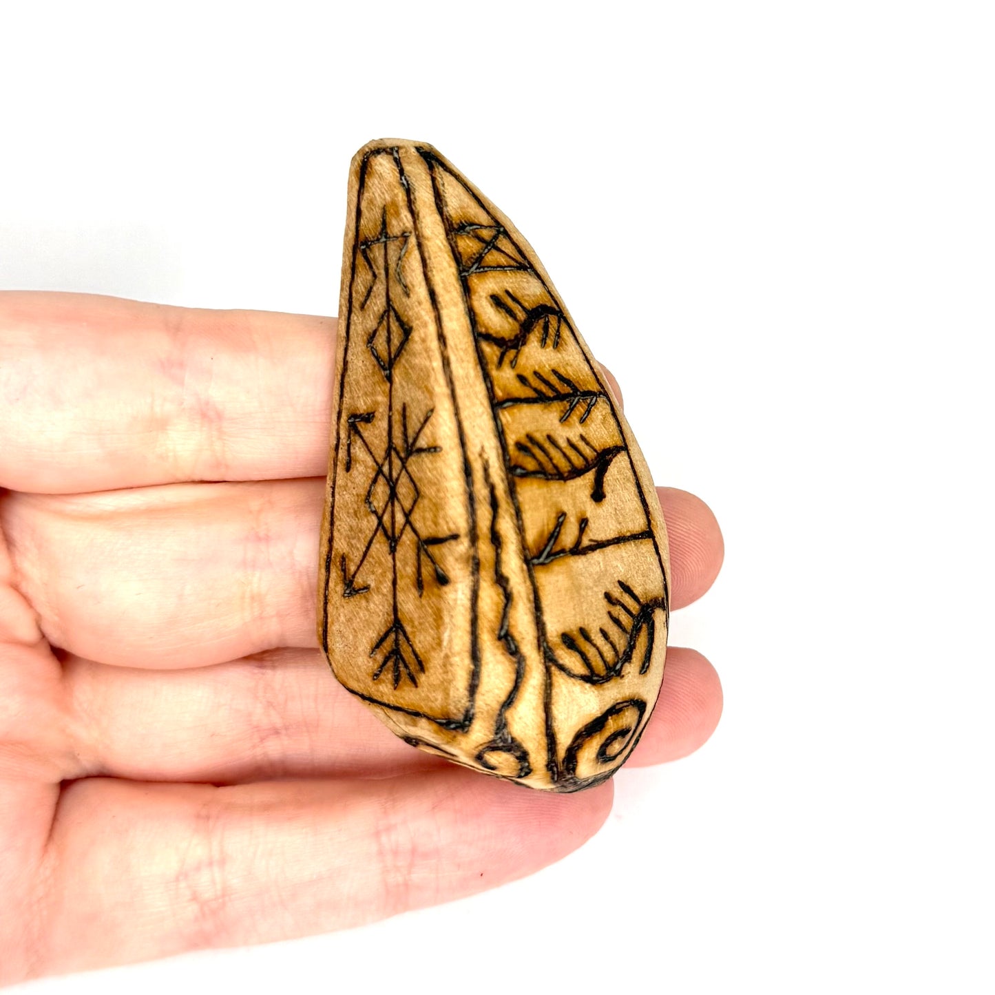 Hawthorn Rune Pocket Talisman, "Love and Harmony"